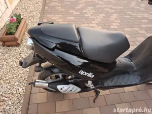 Aprilia Sr 50 Újszerű Gyári 8600km - kép 8