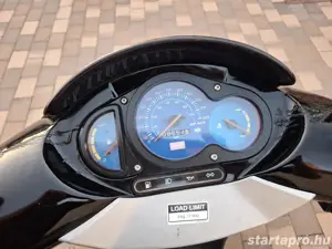 Aprilia Sr 50 Újszerű Gyári 8600km - kép 4