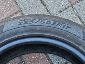 225 50 R17 Laufenn használt nyári gumik eladók - kép 3
