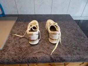 Eladó Nagyon Szép,Újszerű,Megkímélt,Michael Kors Cipő,37-es Méretben. - kép 3