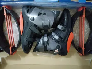KANGOO felnőtt ugráló cipő 