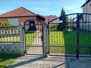 Családi ház eladó - kép 2
