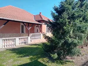 Családi ház eladó - kép 7