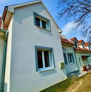 Sopron kertvárosban, újszerű, sorház, autóbeállóval, tárolóval! - kép 2