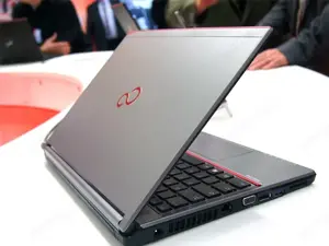 Üzembe helyezve: Fujitsu Lifebook E736 a Dr-PC-től