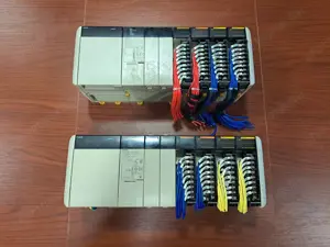 Eladó Omron PLC CQM1-PA206 CPU kimeneti és bemeneti modul -okkal