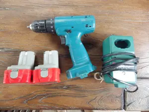 Makita 9,6V csavarbehajtó! Siófok  - kép 2
