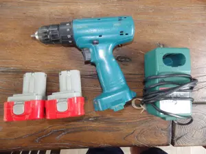 Makita 9,6V csavarbehajtó! Siófok  - kép 3