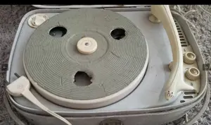 hagyatékból Supraphon lemezjátszó - nem működik 10000ft Hagyatékban találtam - Supraphone táskalemez - kép 2