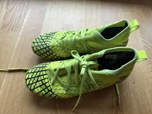 35.5 es Puma Future foci cipő futball cipő stoplis cipő zöld 5000 Ft - kép 4