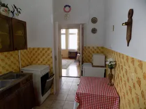IX.ker .COVIN NEGYEDNÉL Jó állapotú olcsó rezsivel lakás eladó ! - kép 2