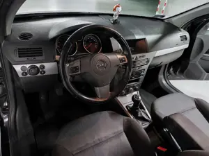 Opel astra h 1.6 enjoy - kép 10