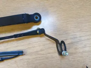 Ikarus 200 új Ablaktörlő kar + lapát 550 mm - kép 2