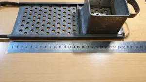 Régi magyar vas nokedli szaggató eladó - kép 6