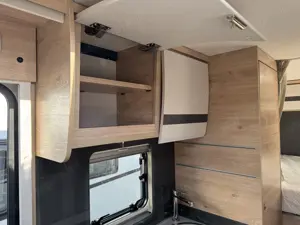 Globebus I 1 lakóautó készletkisöprés kedvezménnyel - kép 5