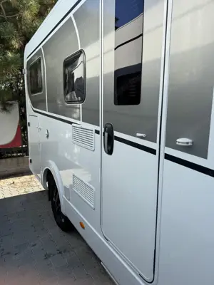 Globebus I 1 lakóautó készletkisöprés kedvezménnyel - kép 16