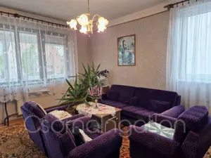 Ikrény - 2 szintes, tágas, szigetelt ház eladó