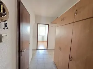 Tulajdonostól eladó Békásmegyer hegy felöli oldalán közepes állapotú panorámás lakás - kép 7