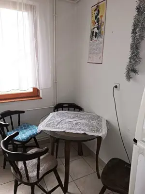 Eladó Vámosmikola központjához közeli, remek állapotú tégla építésű lakás!   - kép 12