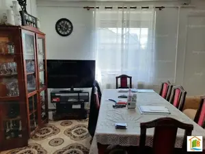 Siófok belvárosában, 103. nm-es családi ház, + 3. db. Apartman eladó, 550 méterre a Balatontól! - kép 10