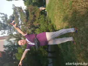 Kérhetnék tőled valamit?