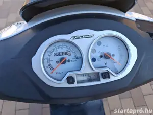 Explorer Cracker 50 Új 520km - kép 10