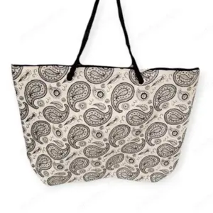 Fehér strandtáska paisley mintával   55x15x42 cm