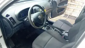 Hyundai i30 CRDi 1,6 dizel, magyarországi, rendszeresen karbantartott - kép 5