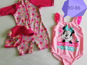 Gyerek lány fürdőruha, bikini, úszósapka, úszógumi, strandcikkek kulacs, hűtőzsák, matrac, doboz - kép 5