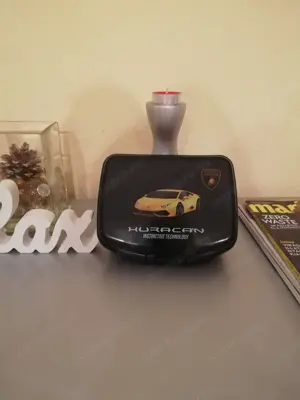 Gyerek lány fürdőruha, bikini, úszósapka, úszógumi, strandcikkek kulacs, hűtőzsák, matrac, doboz - kép 9