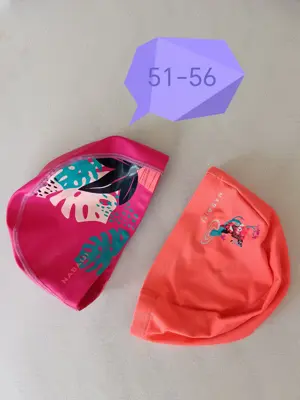 Gyerek lány fürdőruha, bikini, úszósapka, úszógumi, strandcikkek kulacs, hűtőzsák, matrac, doboz - kép 7