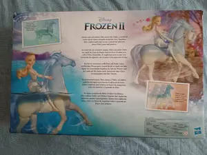 Új állapotű Disney Jégvarázs II. - Elza és Nokk vízi elemes játék