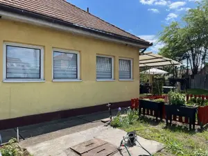 Dunaharasztin földszintes 74 nm 3 szobás családiház 2 utcára nyíló 861 nm telekkel, garázzsal - kép 2