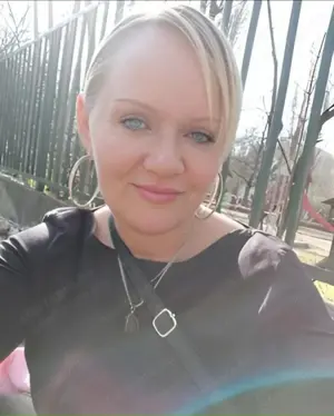 Hollisztikus  masszázs............stresszoldás,nyugalom.