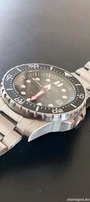 Újszerű Citizen automata férfi óra karóra 43mm - kép 2