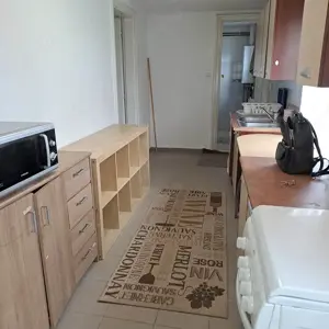  Monor központjától nem messze 53 m2-es, 2 szobás, összközműves házrész - kép 3