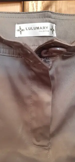 Farmer szabású szoknya eladó. - kép 2