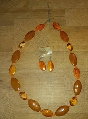 Minőségi, arany-narancssárga nyaklánc fülbevalóval eladó - kép 5