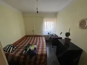 Taksony központjánál csendes mellékutcában 178 nm 7 szobás 2 generációnak alkalmas családiház  - kép 7