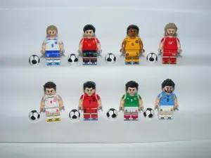 Lego Focista figurák Futball foci Raul Pedri Suarez Eriksen Virgil Son Heung Min figura ÚJ