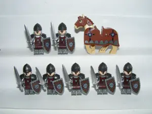 Lego Castle Lovag figurák Wolfpack Farkas Rabló katonák sereg 7db katona + ló ÚJ