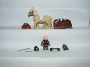 Lego Castle Lovag figurák Wolfpack Farkas Rabló katonák sereg 7db katona + ló ÚJ - kép 7