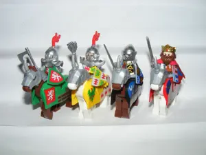 Lego Castle figurák katonák Thorpe Montagu Oroszlánszívű Richárd katona lovag 4+4 ló ÚJ - kép 8