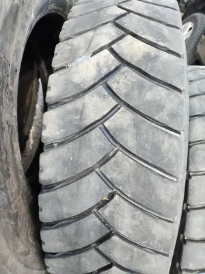 315 80 R22.5 használt onoff húzó gumik 315 80R22.5 315 80 22.5 hajtott 315 80r22,5 - kép 2