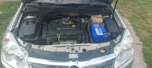 Opel Astra H 1.6 Essentia eladó!! - kép 10