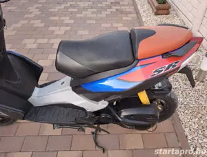 Aprilia Sr 50 Factory Megkímélt  - kép 4