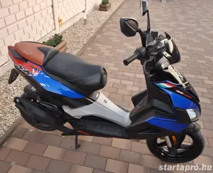 Aprilia Sr 50 Factory Megkímélt  - kép 2