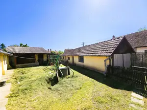Kiskunhalas, 3 szobás családi ház garázzsal, melléképületekkel! - kép 10