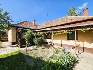 Kelebia belterületén 2 szobás családi ház melléképületekkel! - kép 11