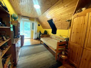 ELADÓ ikerház Szentmihály csendes részén: 5+1 szobás, dupla komfortos, nagy telekkel! - kép 9